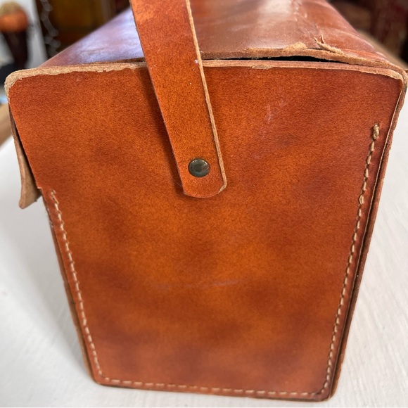 1933 Rolls Royce Highway Emergency Kit - Picture 6 of 9